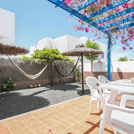 בית נופש Casa Rosa *